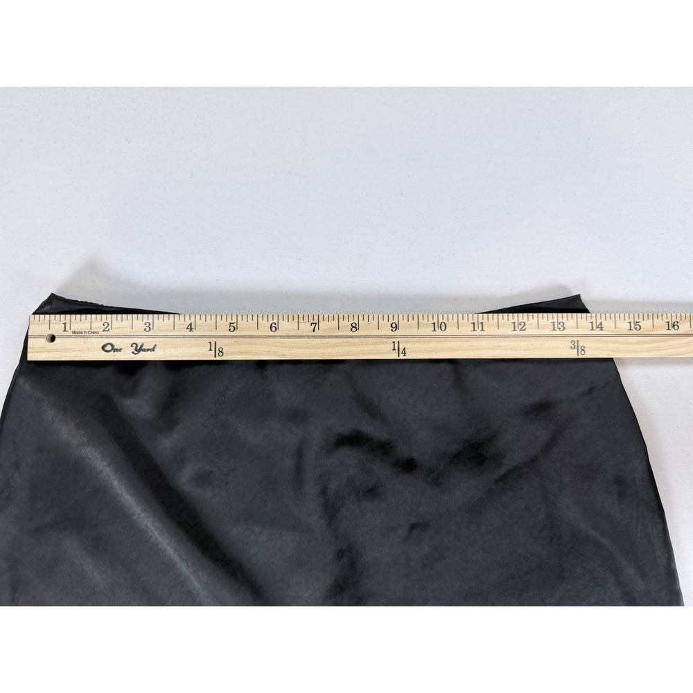 Princess Polly Black Satin Mini Skirt Women's US 8 Y2K Little Black Skirt GNO - Picture 7 of 9